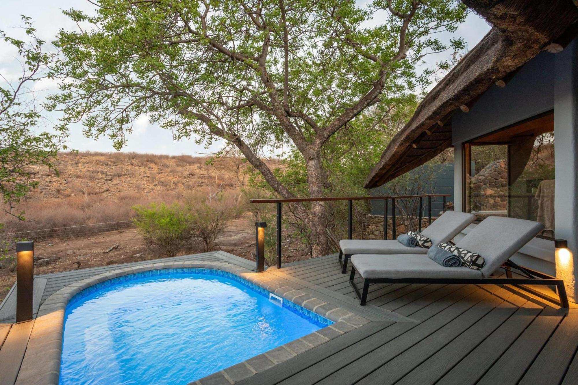 Tuningi Safari Lodge Madikwe Game Reserve Exterior photo